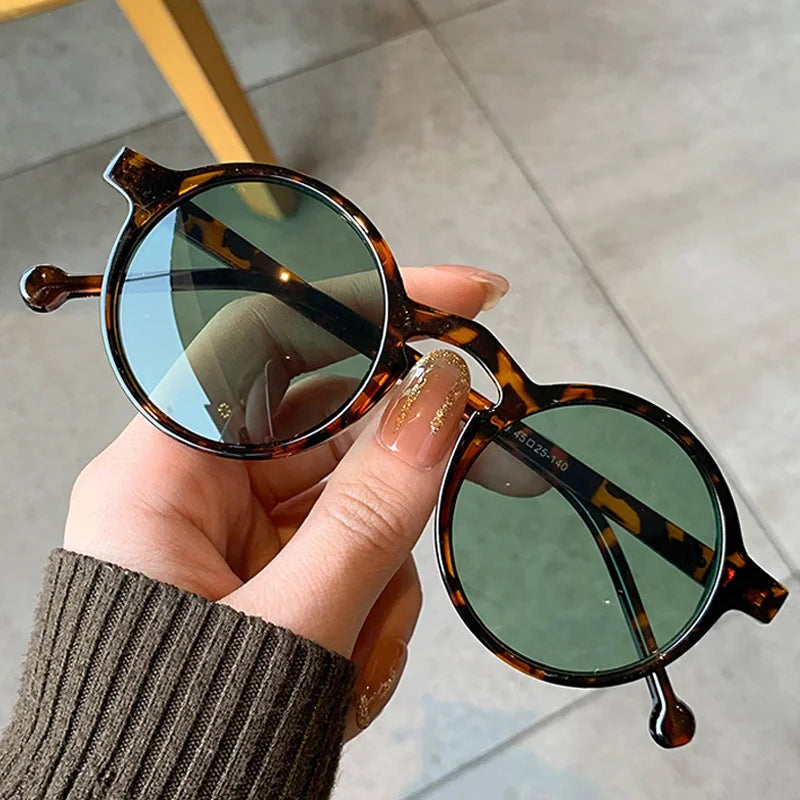 round cat eye sunglasses