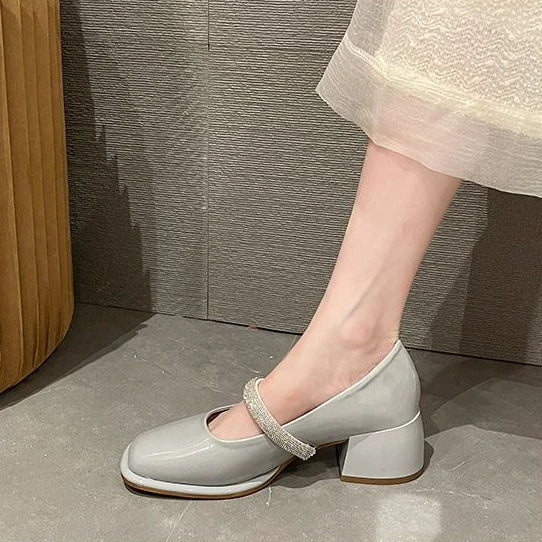 square toe leather casual medium heels