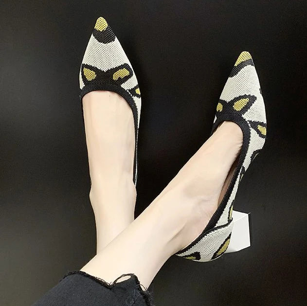 mesh pointed toe vulcanized shoes