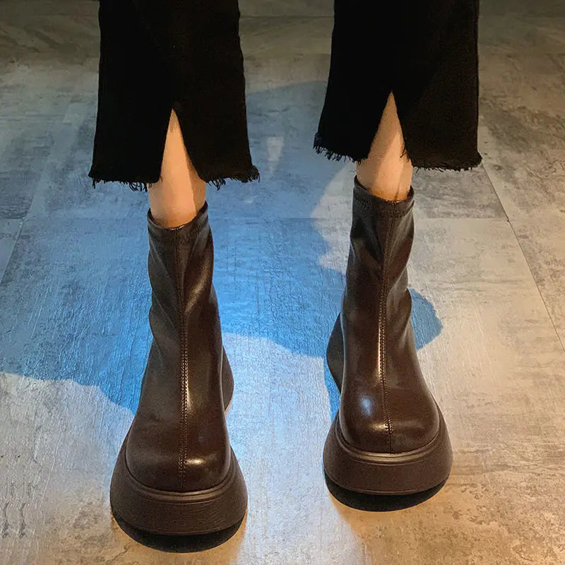 leather medium ankle boots