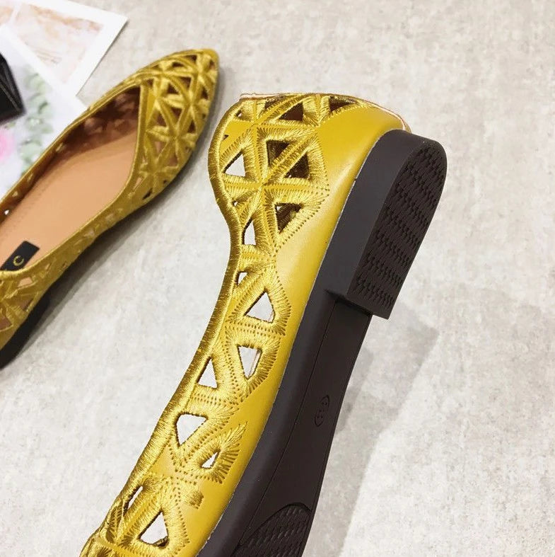 pointed toe flat shoes