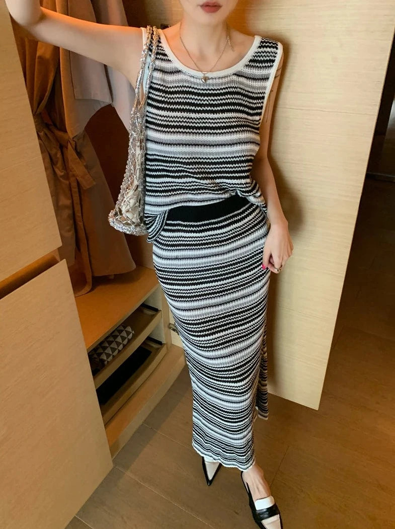 black white gray striped tank top + elastic waist long skirts