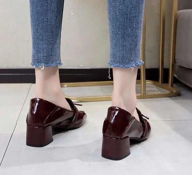 square toe medium heel loafers