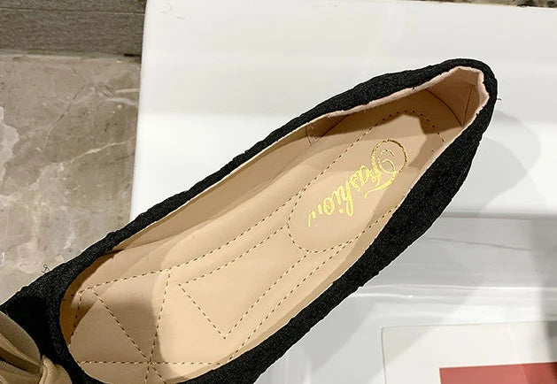 butterfly-knot pointed vulcanized shoes