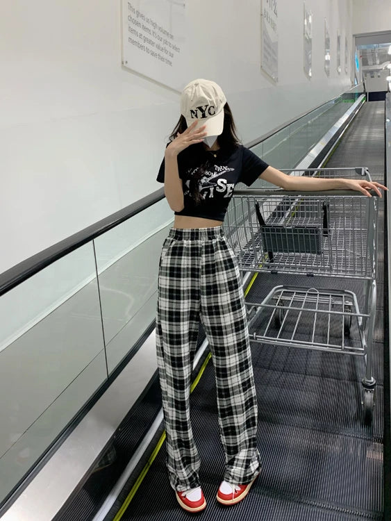 retro black plaid loose pants