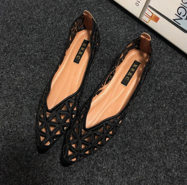 pointed toe flat shoes