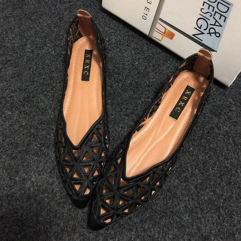 pointed toe flat shoes