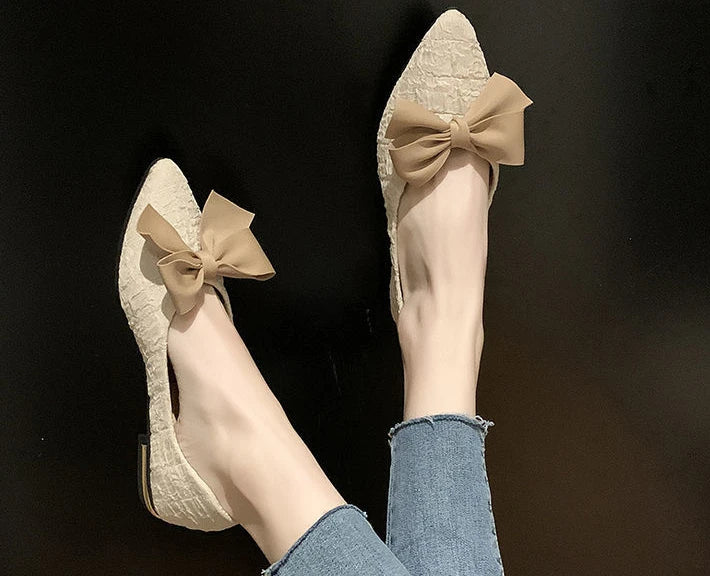 butterfly-knot pointed vulcanized shoes