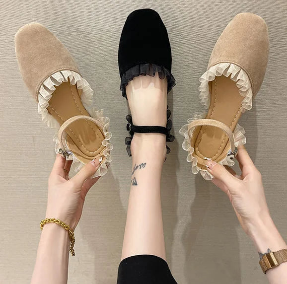 square toe flat sandals