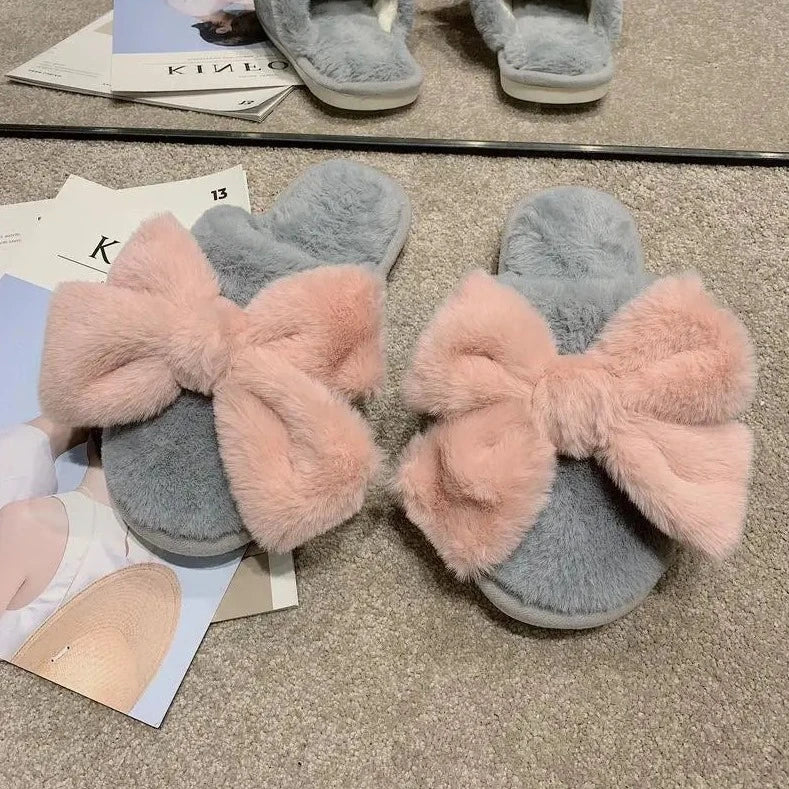 butterfly-knot design slippers