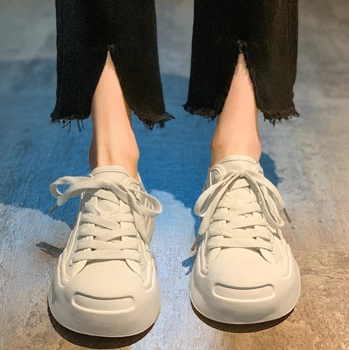 low canvas sneakers