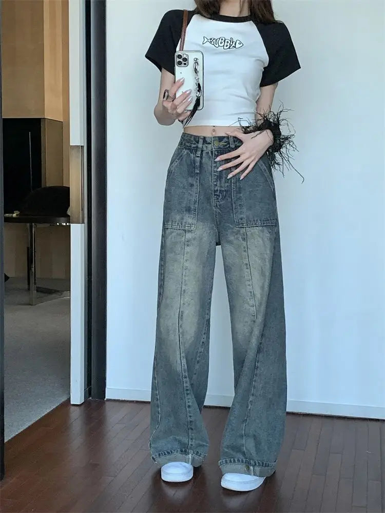 mopping loose fit jeans