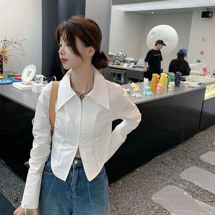 slim cropped white shirts