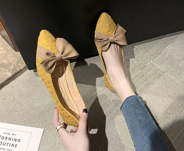 butterfly-knot pointed vulcanized shoes