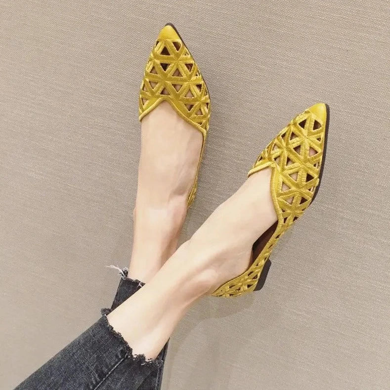 pointed toe flat shoes