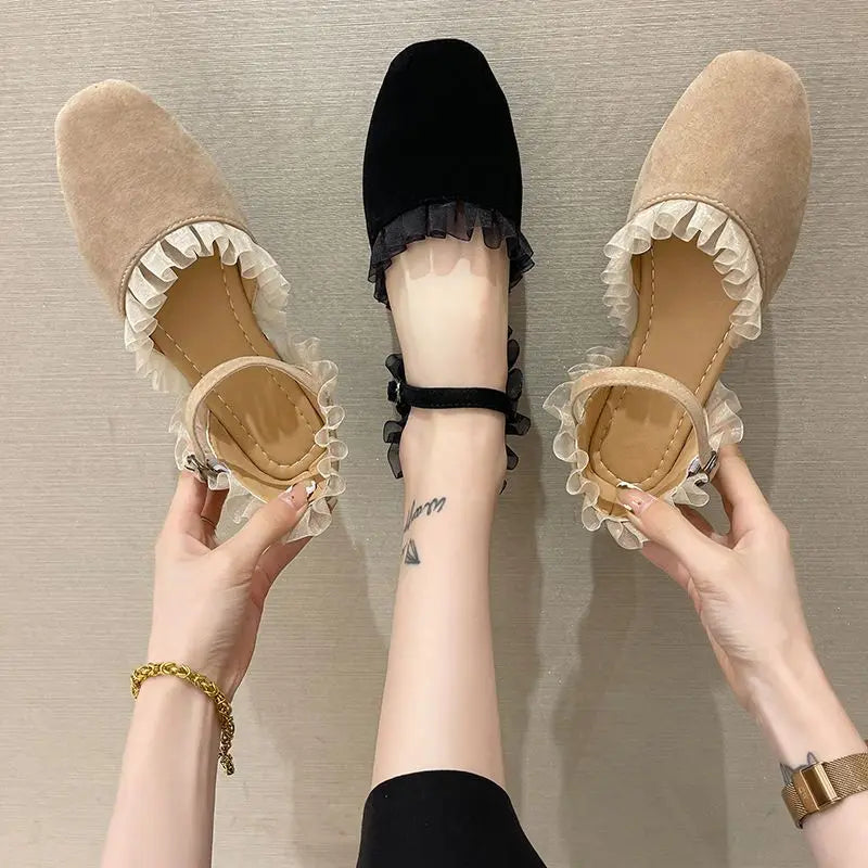 square toe flat sandals