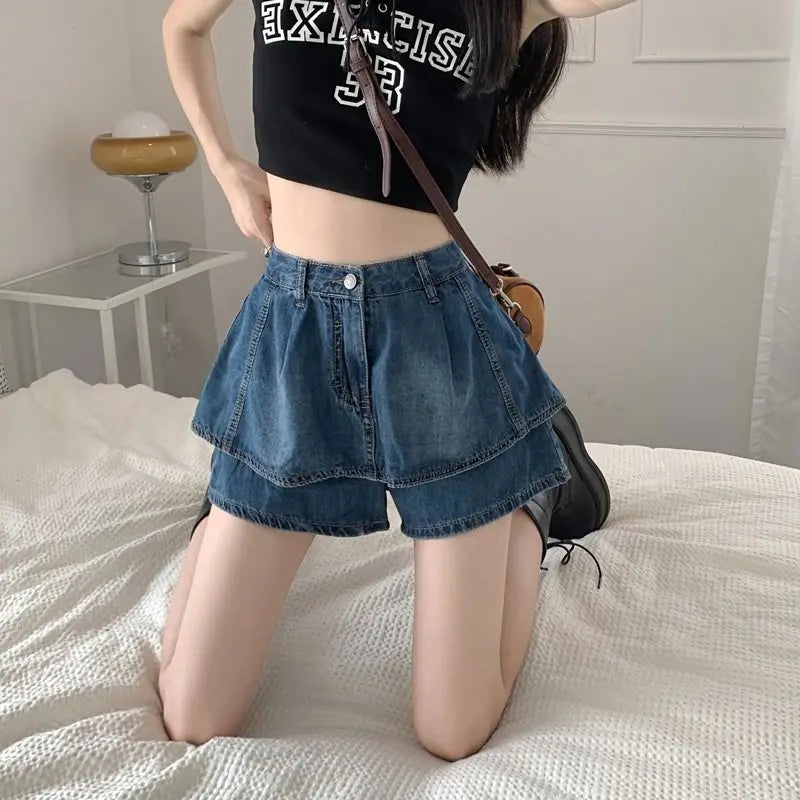 ruffles denim shorts