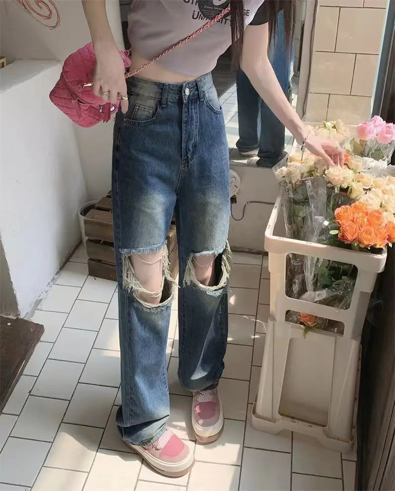 holes ripped vintage wide jeans