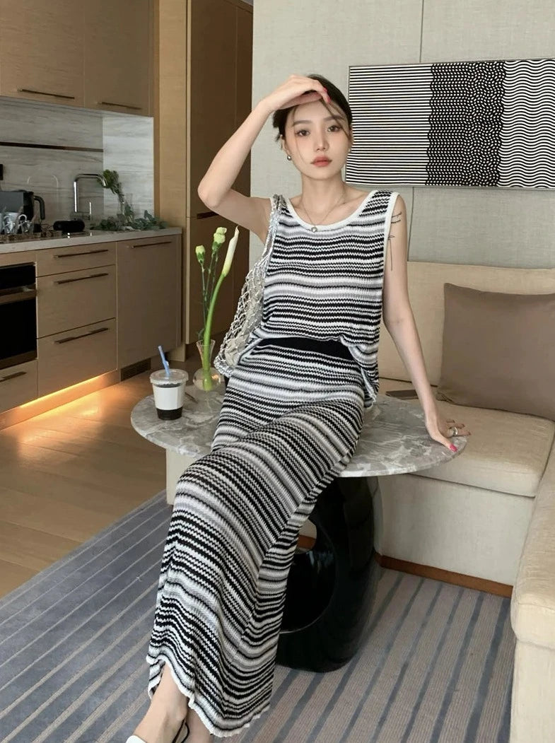 black white gray striped tank top + elastic waist long skirts